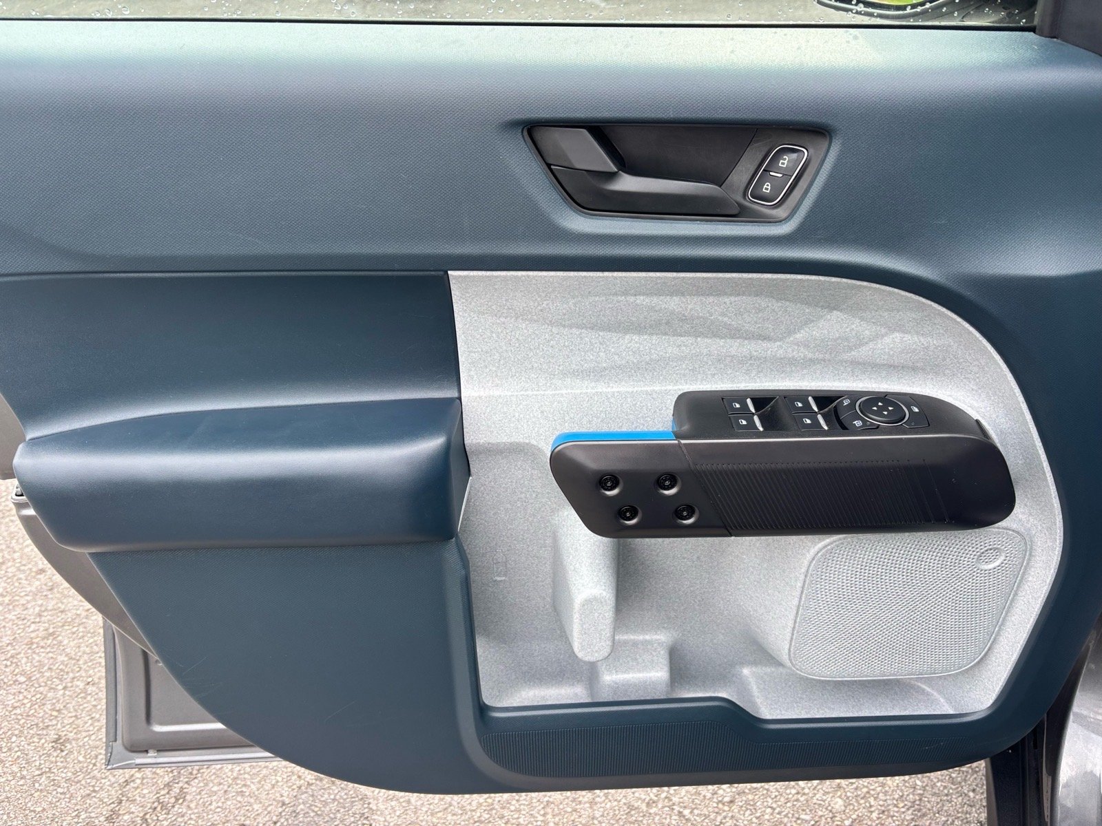 Used 2026 Carbonized Gray Metallic Ford XLT image 7