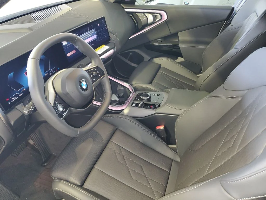 New 2026 Alpine White BMW 30 xDrive image 15