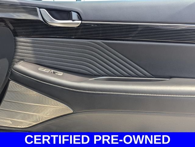 Certified Used 2025 Black Hyundai Calligraphy Night Edition image 33
