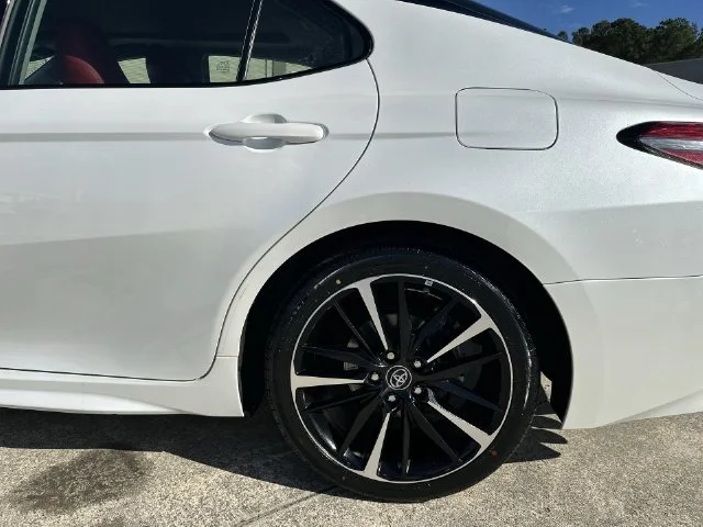 Used 2018 Black Toyota XSE image 10
