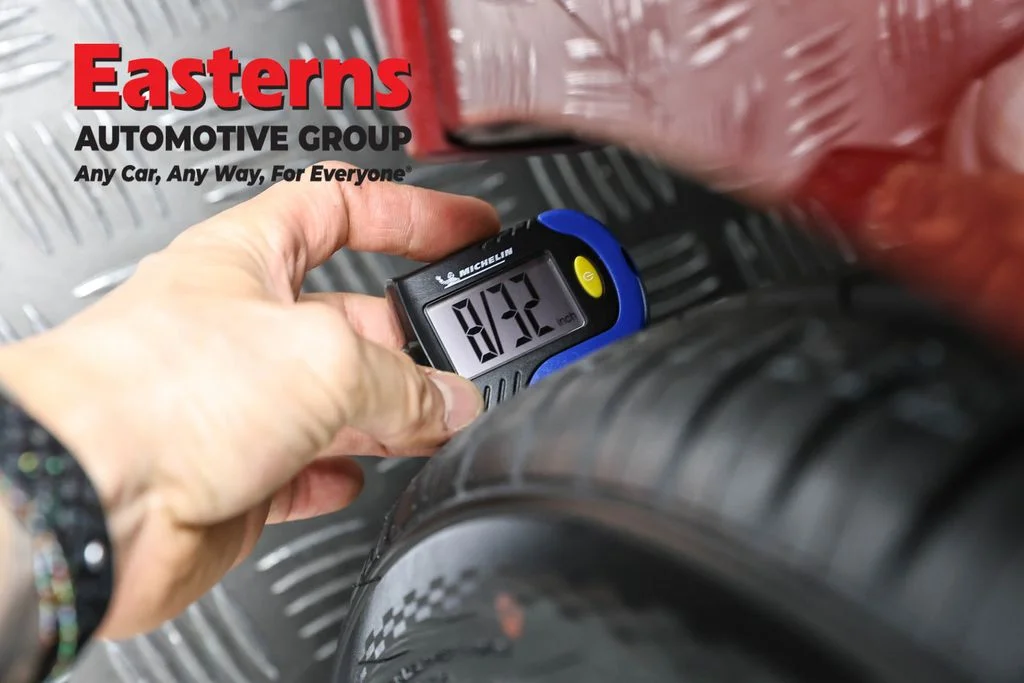 Used 2020 Red Nissan SR image 26