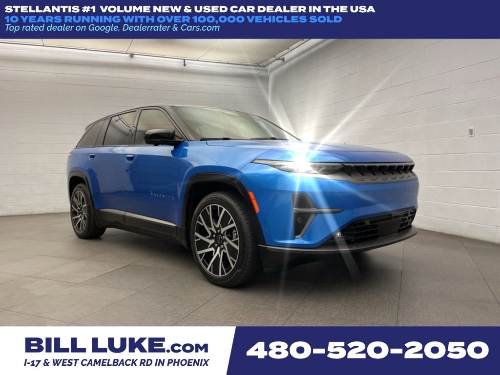 New 2025 Hydro Blue Pearl-Coat Exterior Paint Jeep Limited image 1