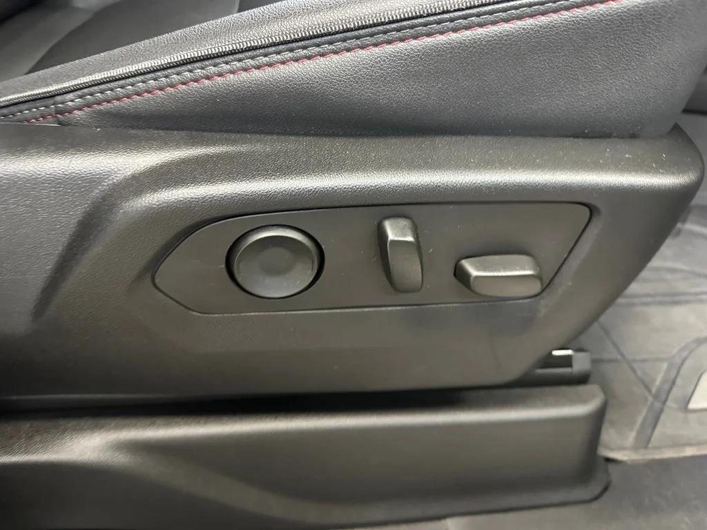 2023 Chevrolet Tahoe RST - Photo 37