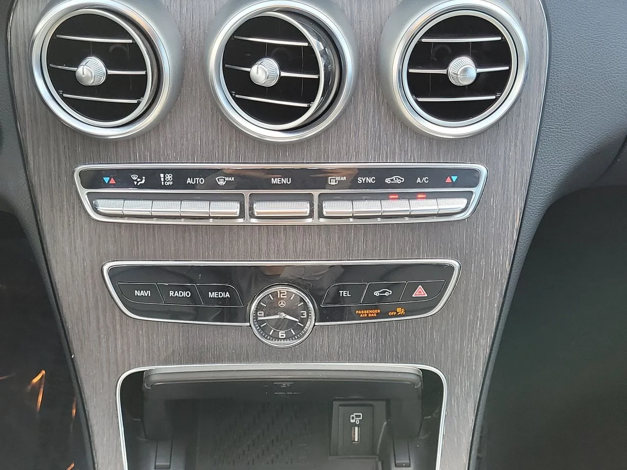 Used 2020 Silver Mercedes-Benz C 300 image 19