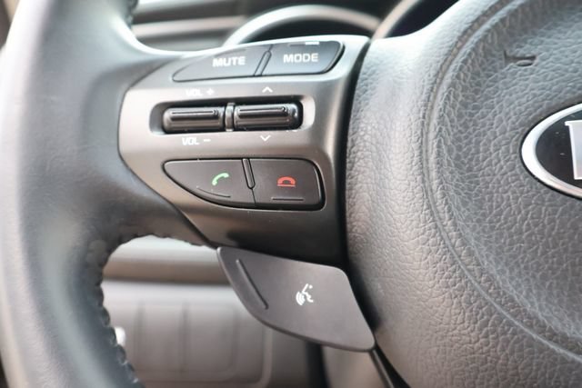 Used 2015  Kia EX image 25