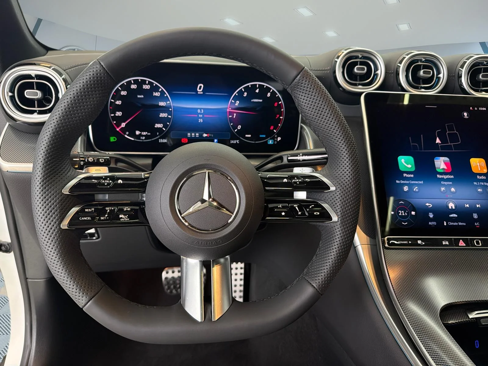 New 2026 White Mercedes-Benz GLC 300 image 16