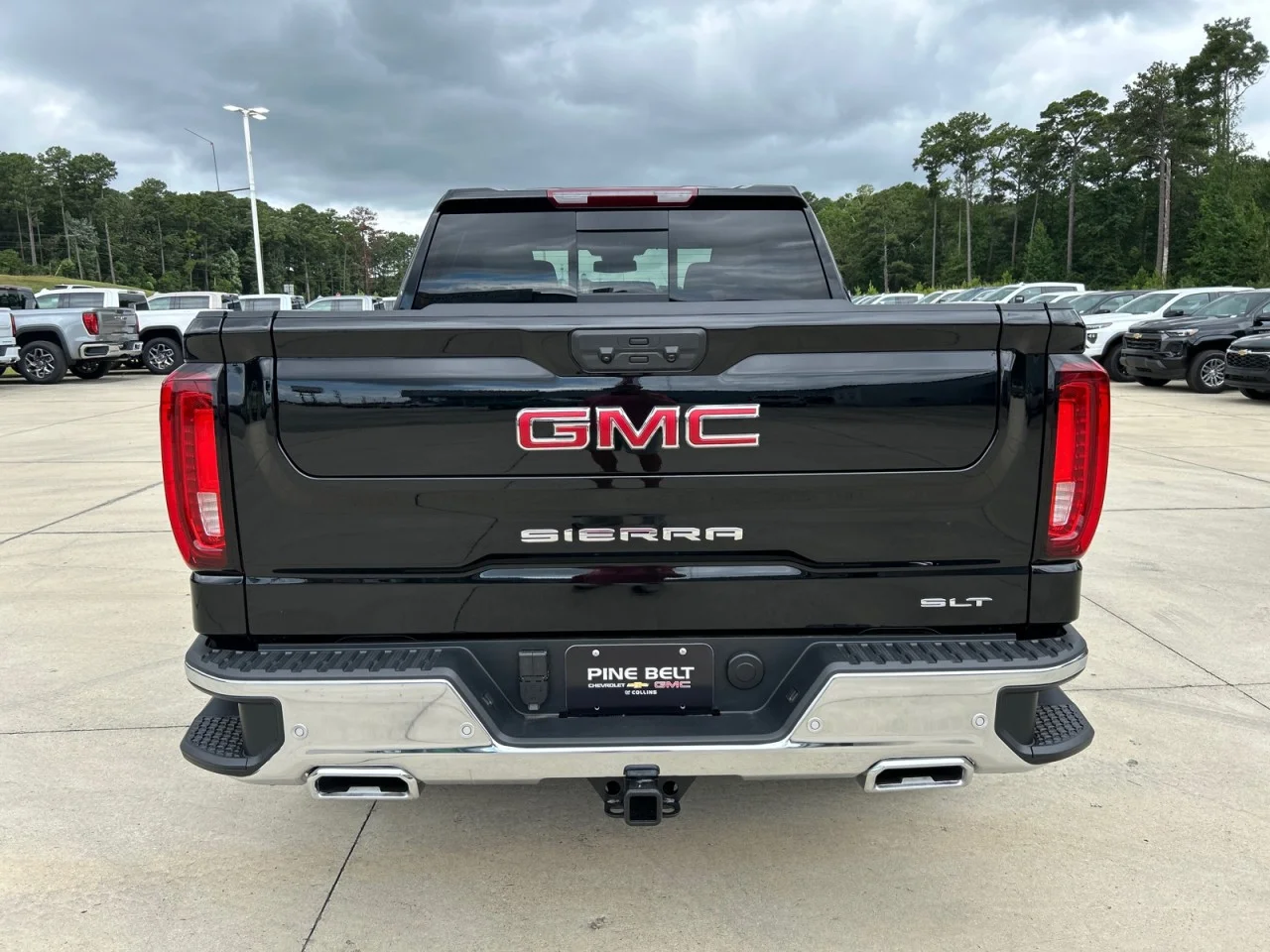 New 2026 Onyx Black GMC SLT image 7