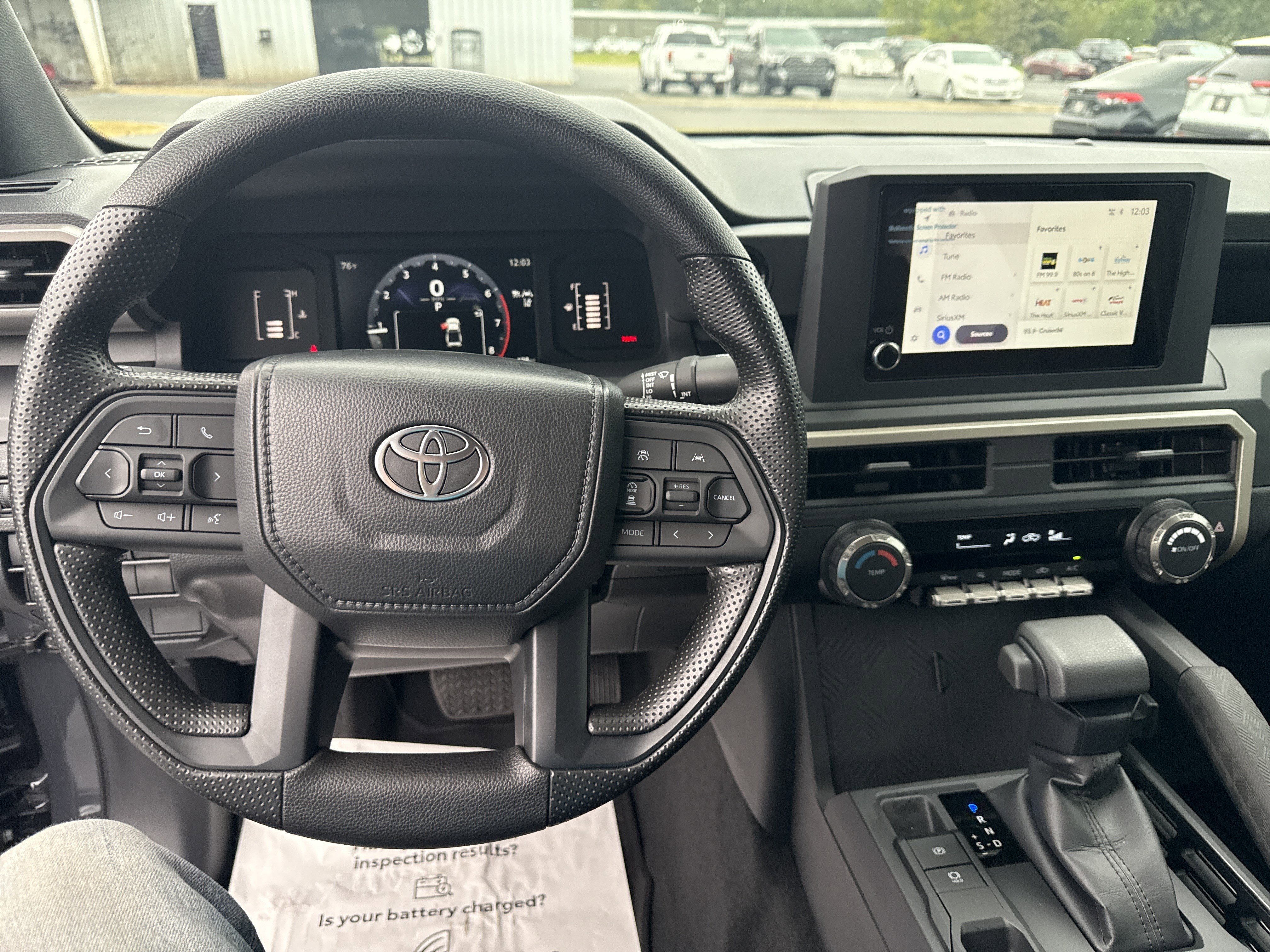 Used 2025  Toyota  image 16