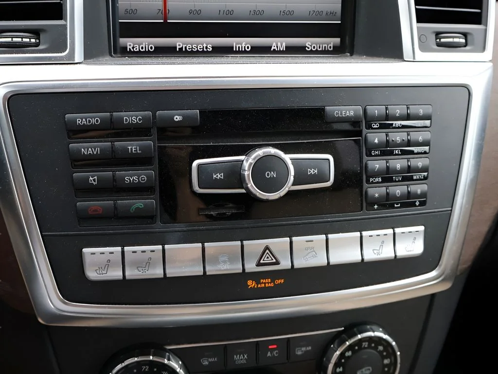 Used 2013 Steel Gray Metallic Mercedes-Benz ML 350 image 25
