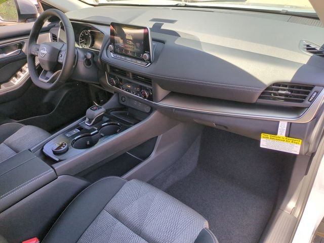 New 2026 Boulder Gray Pearl Nissan SV image 26