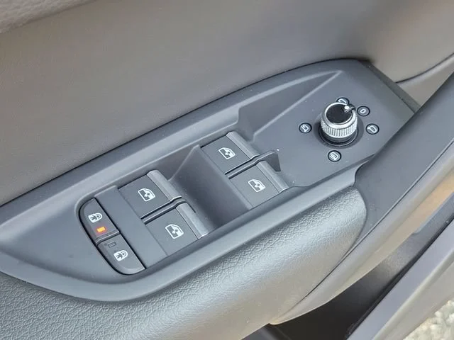 2024 Audi Q5 Premium - Photo 25