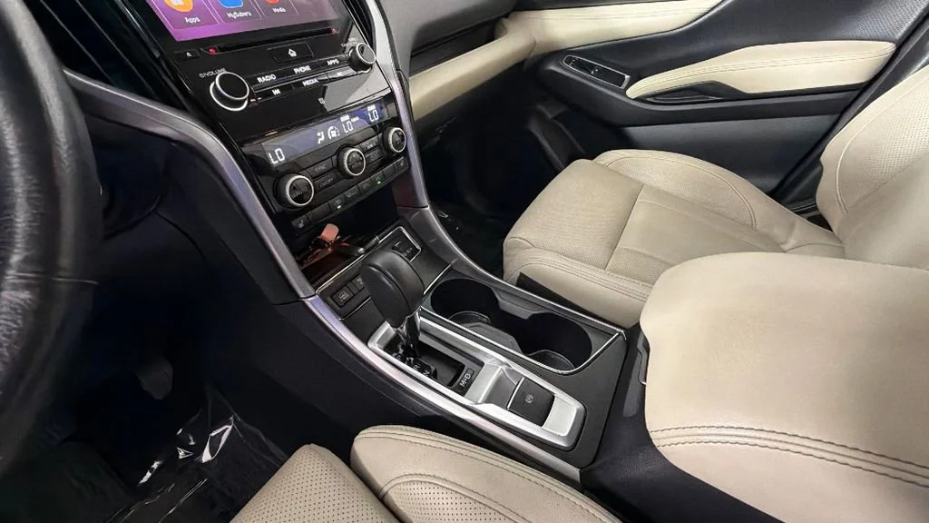 Used 2019 White Subaru Limited image 20
