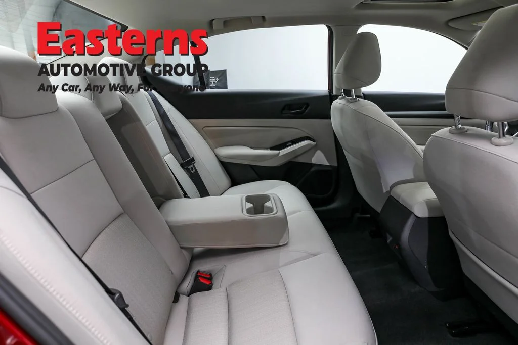 Used 2023 Red Nissan 2.5 SV image 22