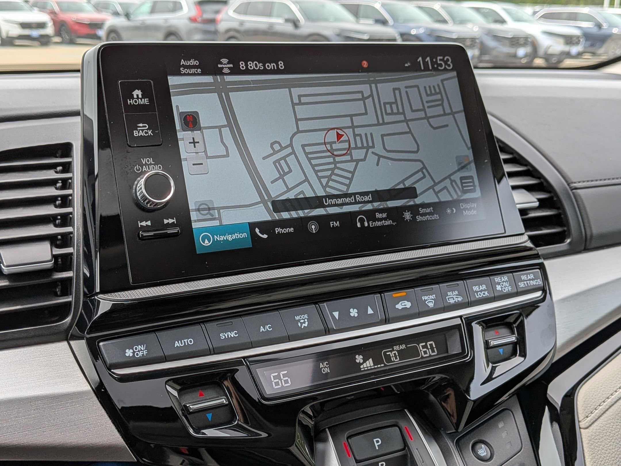 2025 Honda Odyssey Touring - Photo 18
