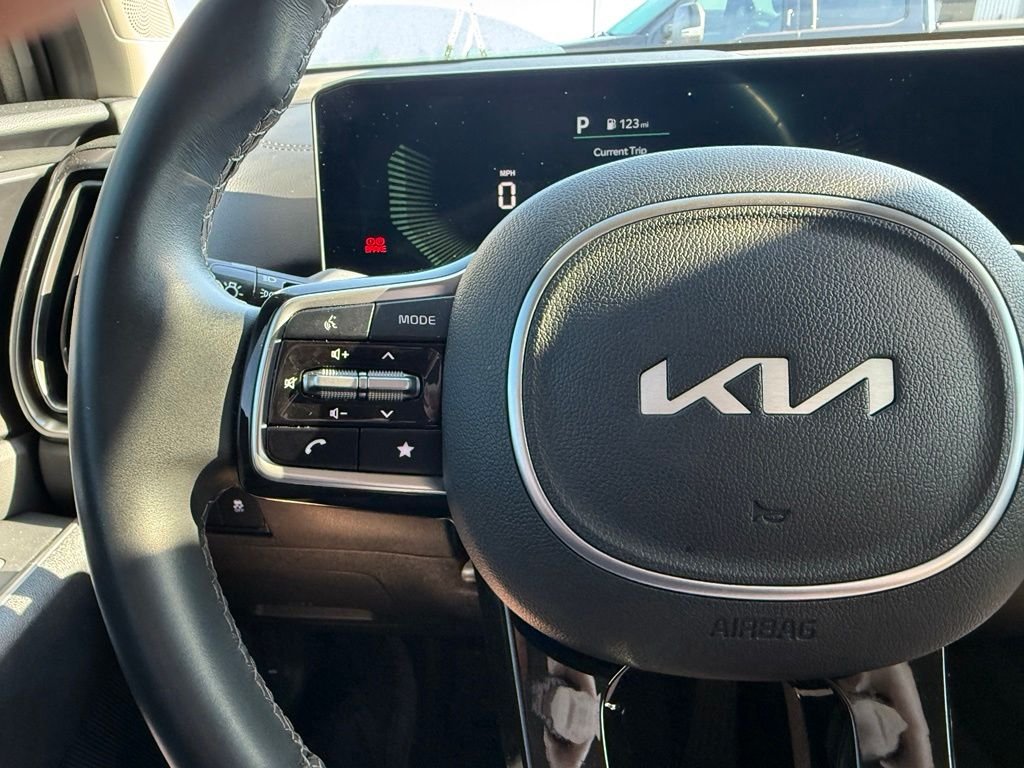 Used 2025 Gray Kia EX image 25