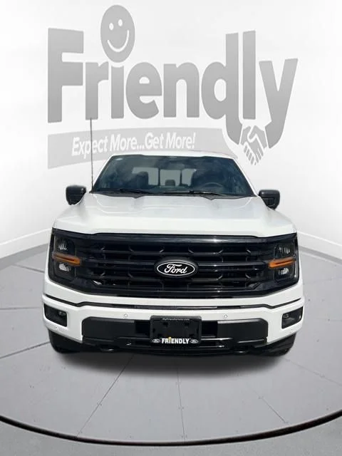 New 2026 Oxford White Ford XLT image 2