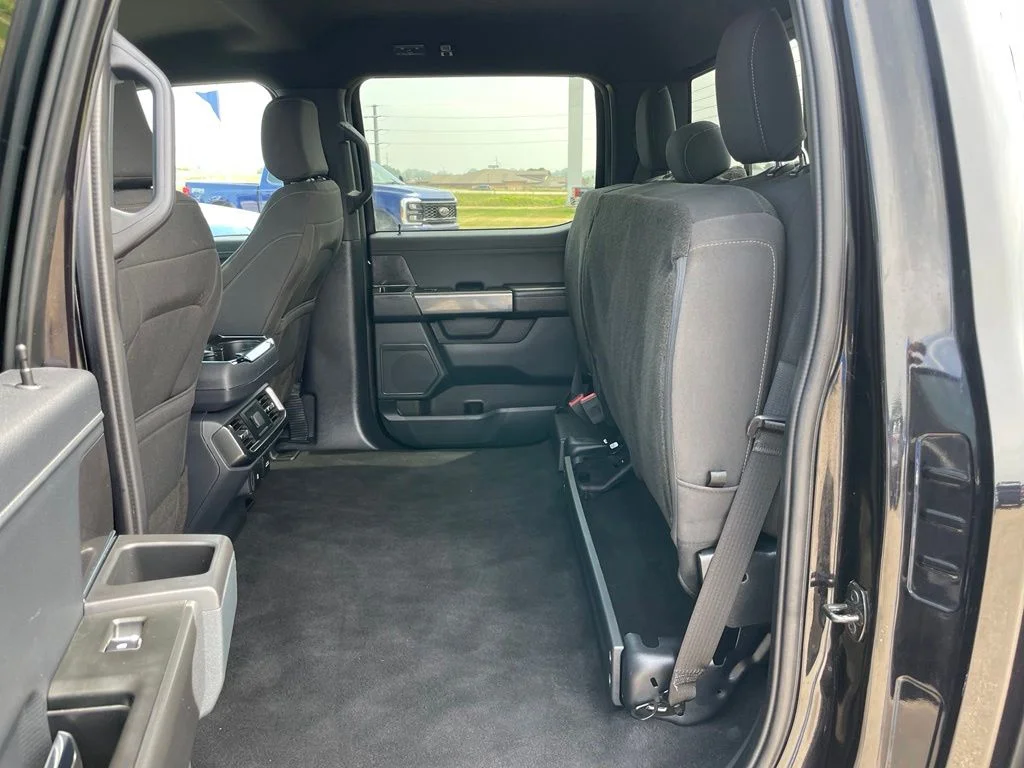 Used 2023 Black Ford XLT image 52