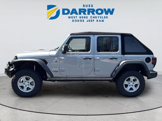 Used 2019 Silver Jeep Unlimited Sport S image 2