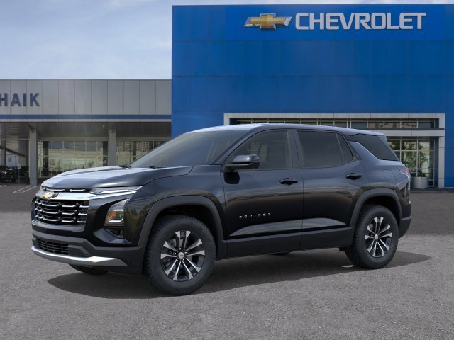 2027 Chevrolet Equinox photo 2 of 32