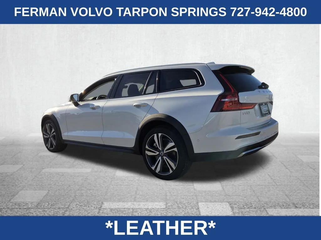 2026 Volvo V60 Cross Country Plus - Photo 7