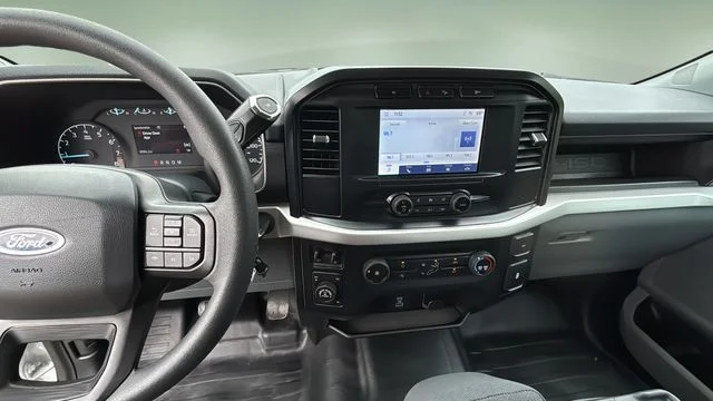 Used 2023 White Ford XL image 13