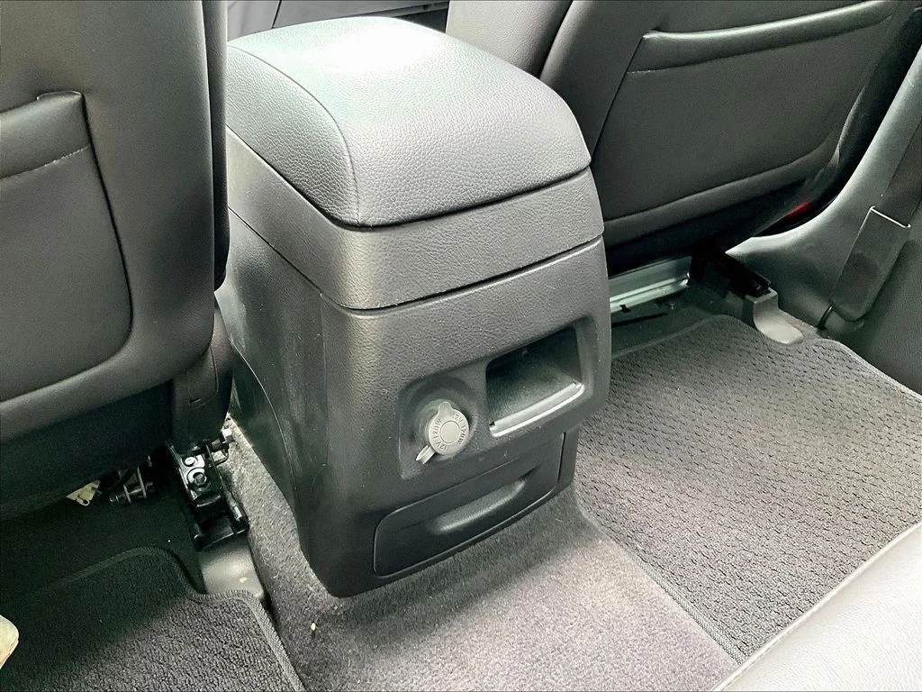 Used 2012 Gray Hyundai Limited image 10