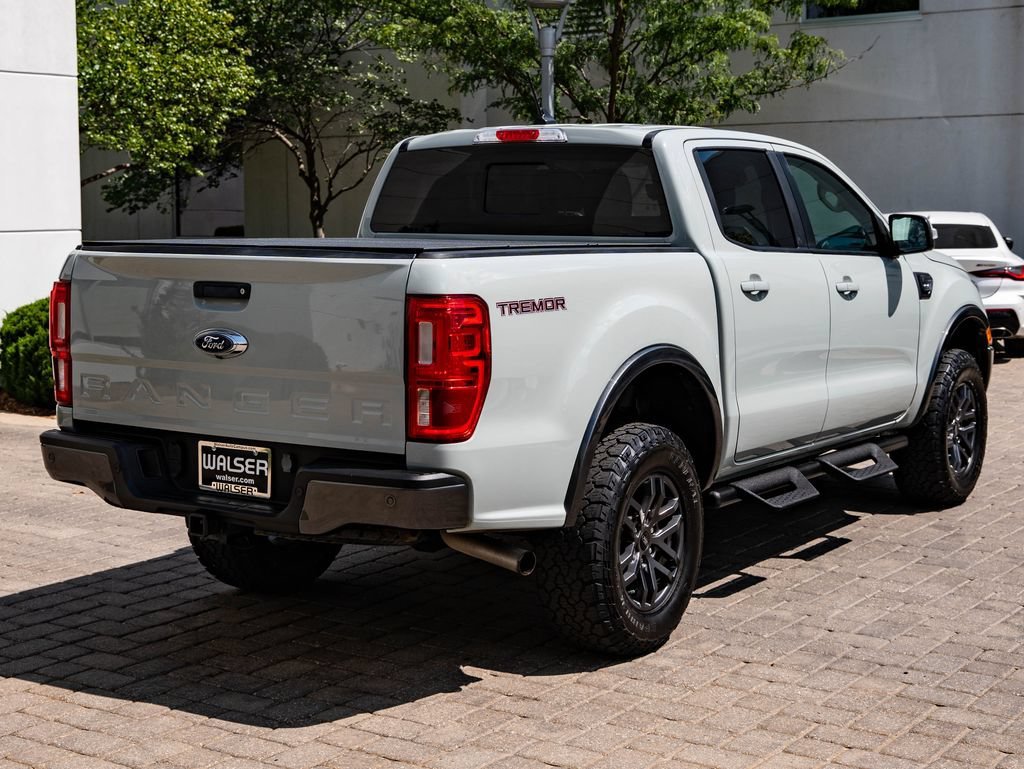 Used 2021 Cactus Gray Ford Lariat image 10