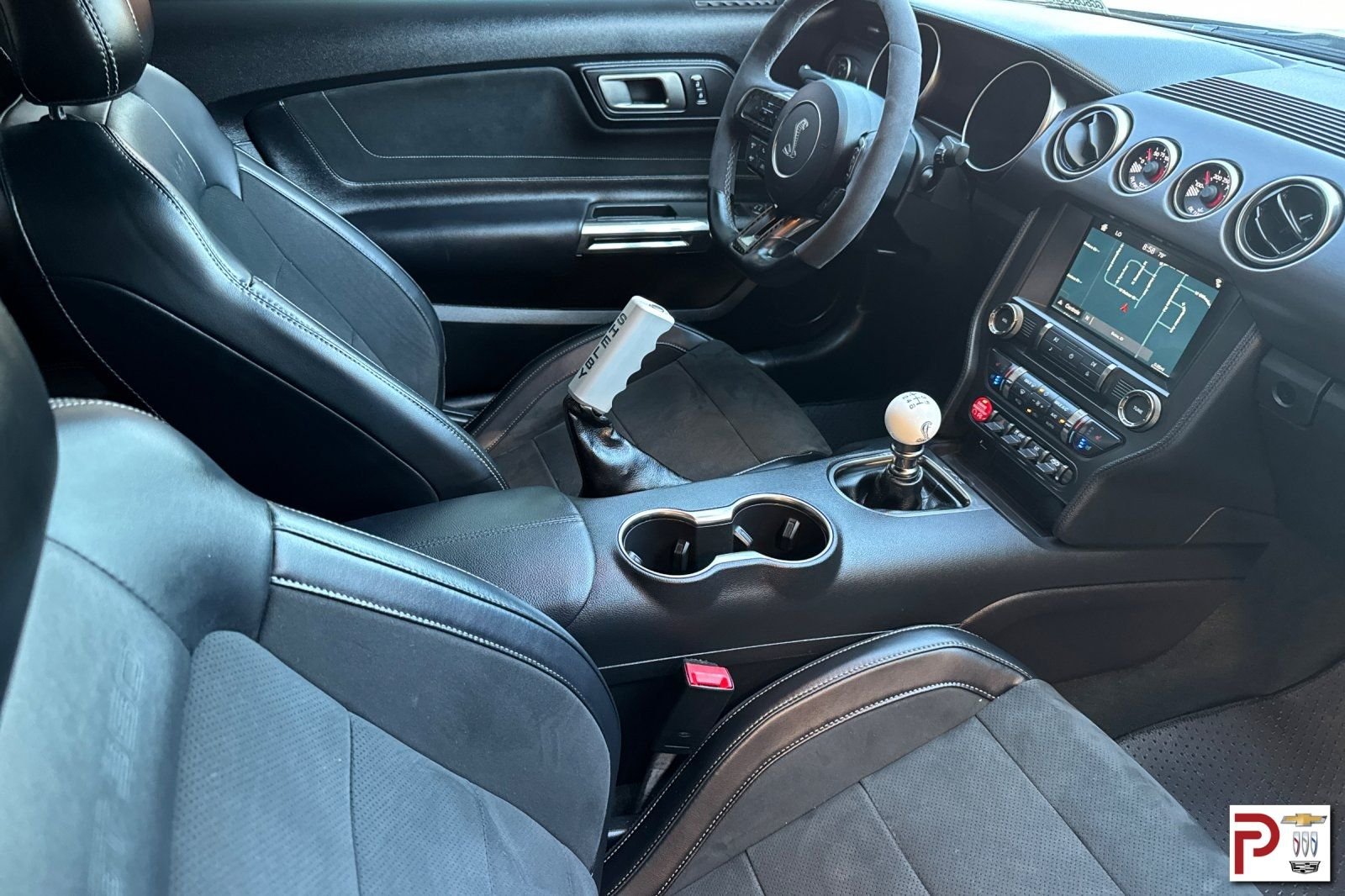 Used 2016 White Ford Shelby GT350 image 18