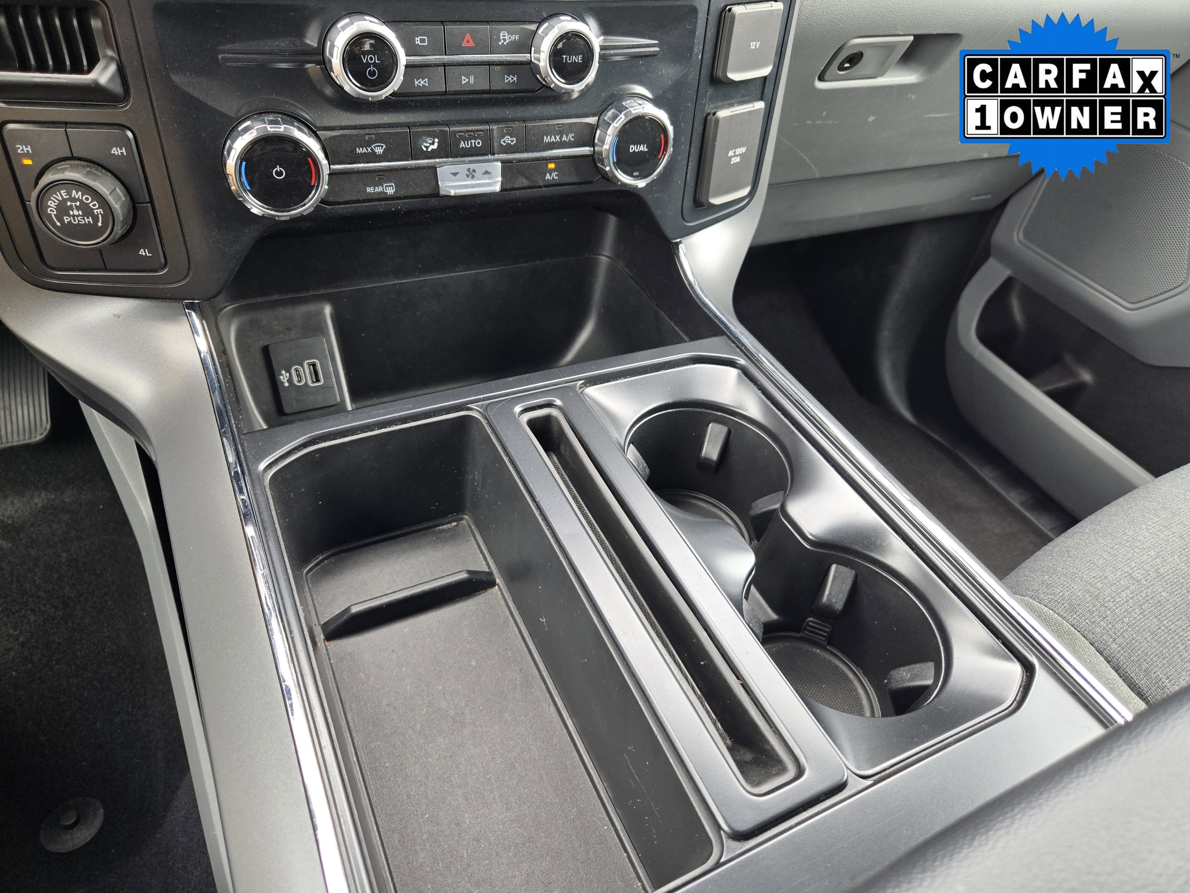 Used 2025 Gray Metallic Ford XLT image 17