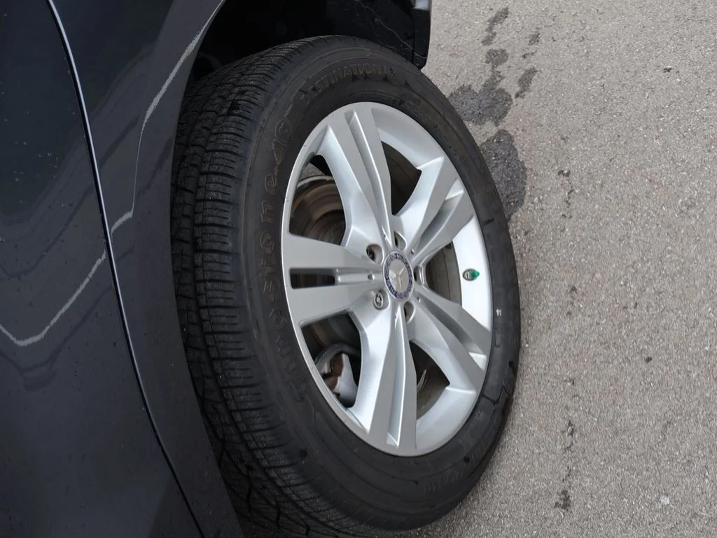 Used 2013 Steel Gray Metallic Mercedes-Benz ML 350 image 41