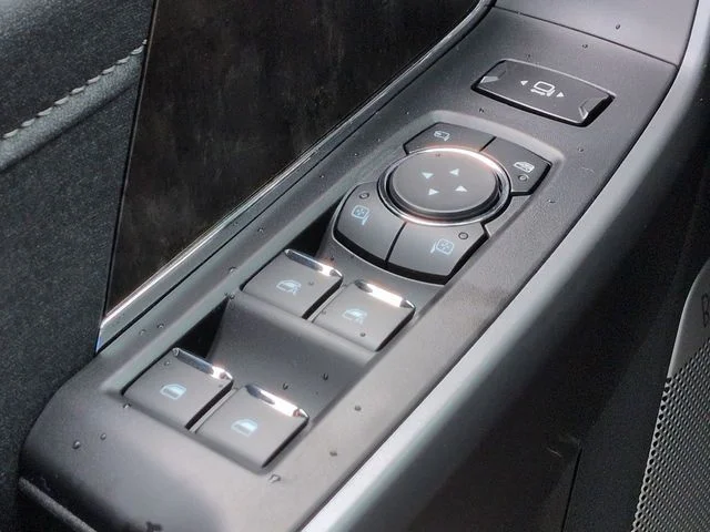 New 2026 Agate Black Metallic Ford F-250® Lariat® image 24