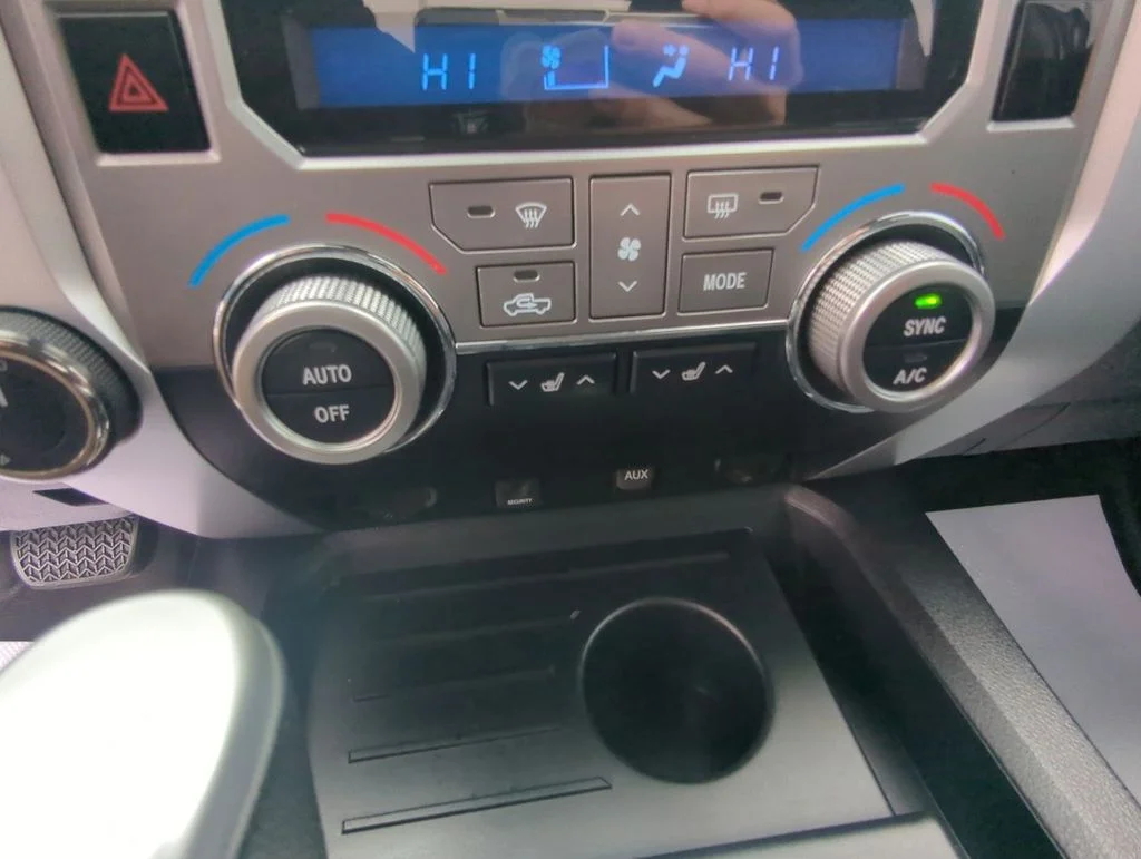 Used 2018 White Toyota Limited image 20