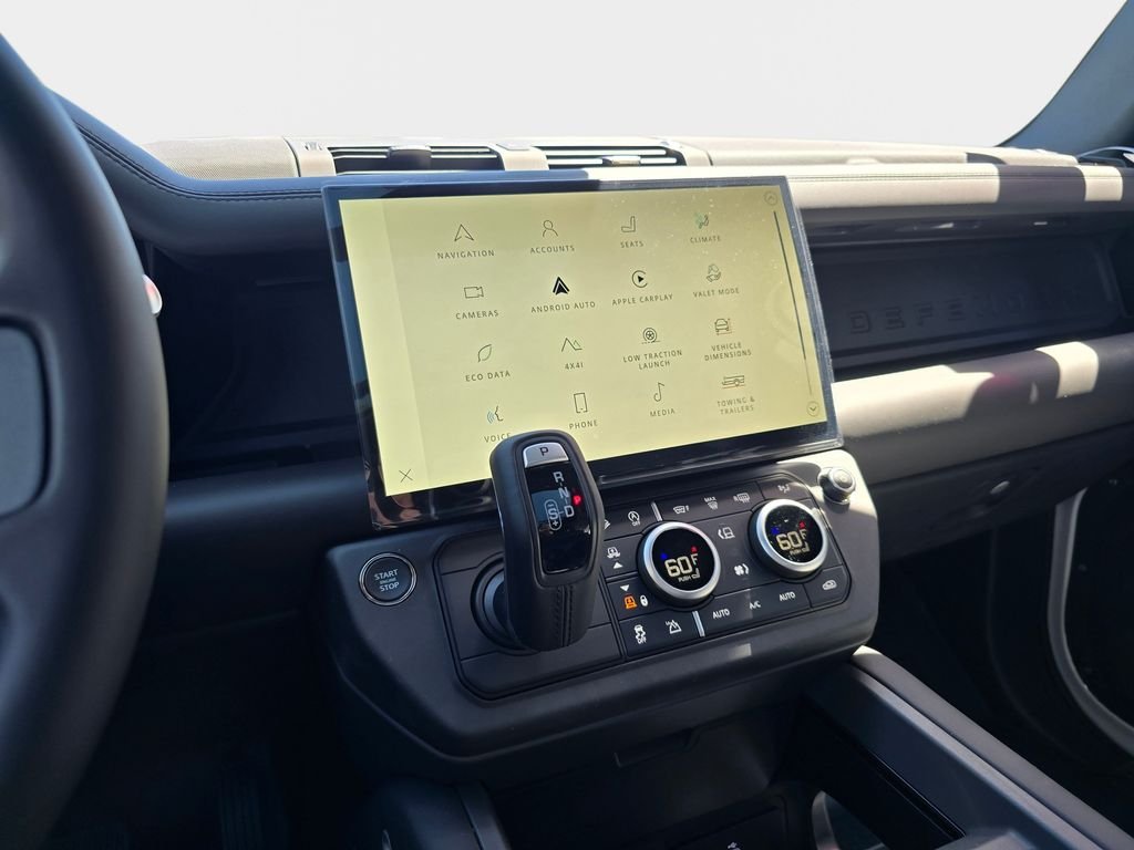 New 2026 Fuji White LAND ROVER X-Dynamic SE image 21