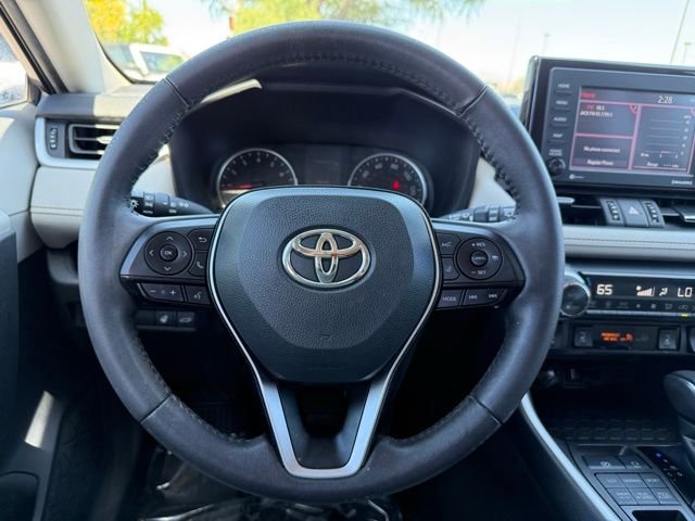 2021 Toyota RAV4 XLE Premium - Photo 17