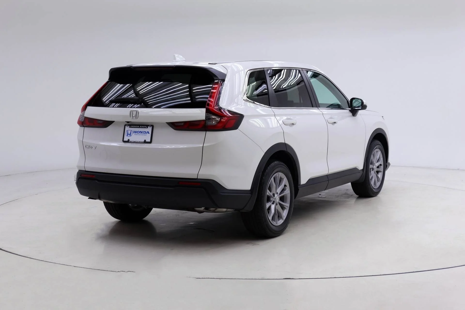Certified Used 2024 Platinum White Pearl Honda EX image 2