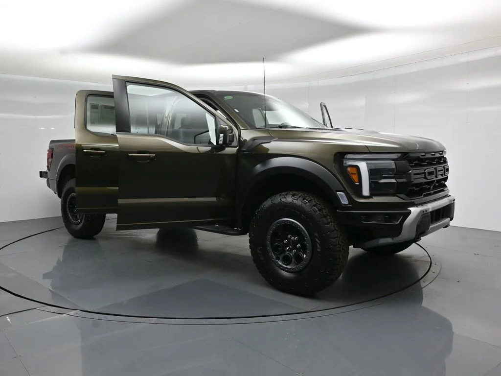 New 2026 Shelter Green Ford Raptor image 34