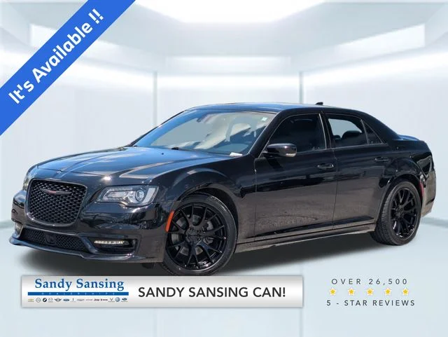 2023 Chrysler 300 S's photo