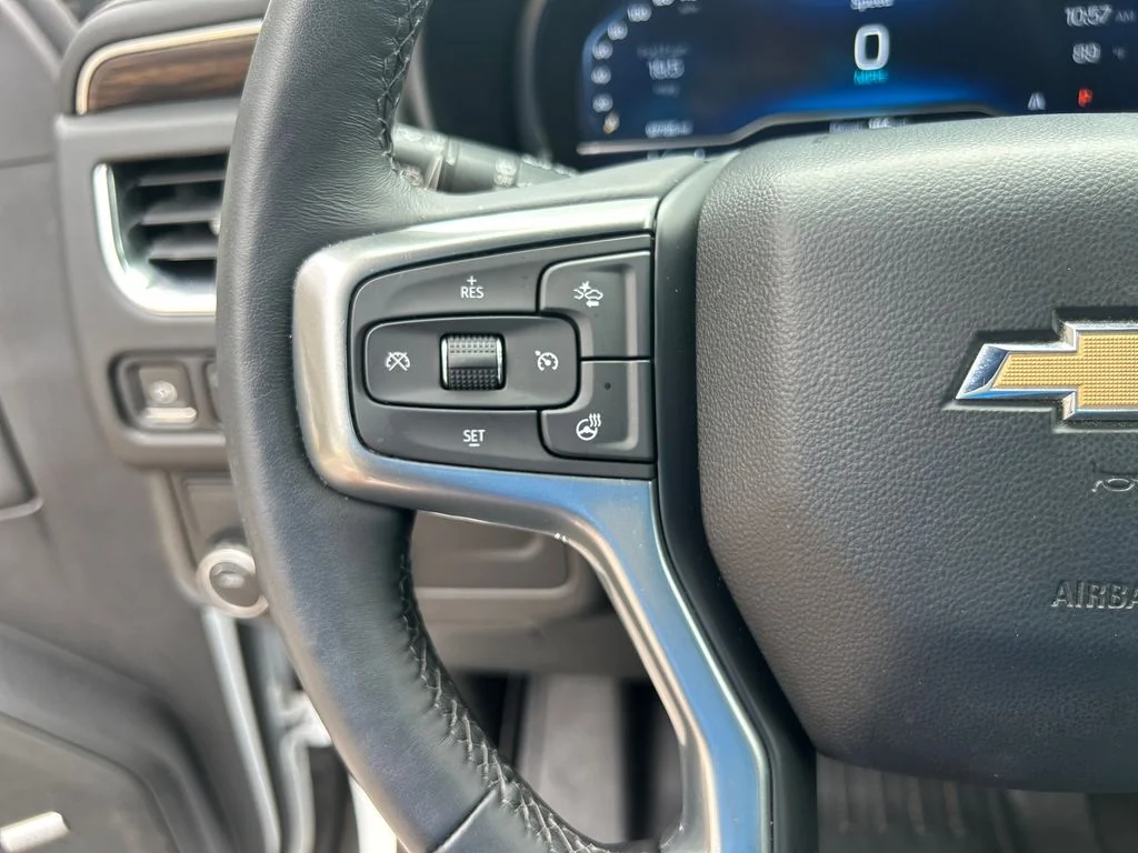 Used 2022 White Chevrolet Premier image 21