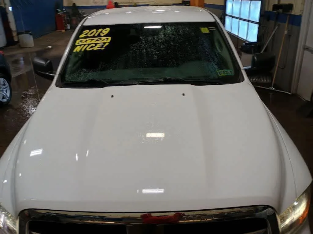 Used 2019 Bright White Clearcoat Ram SLT image 32