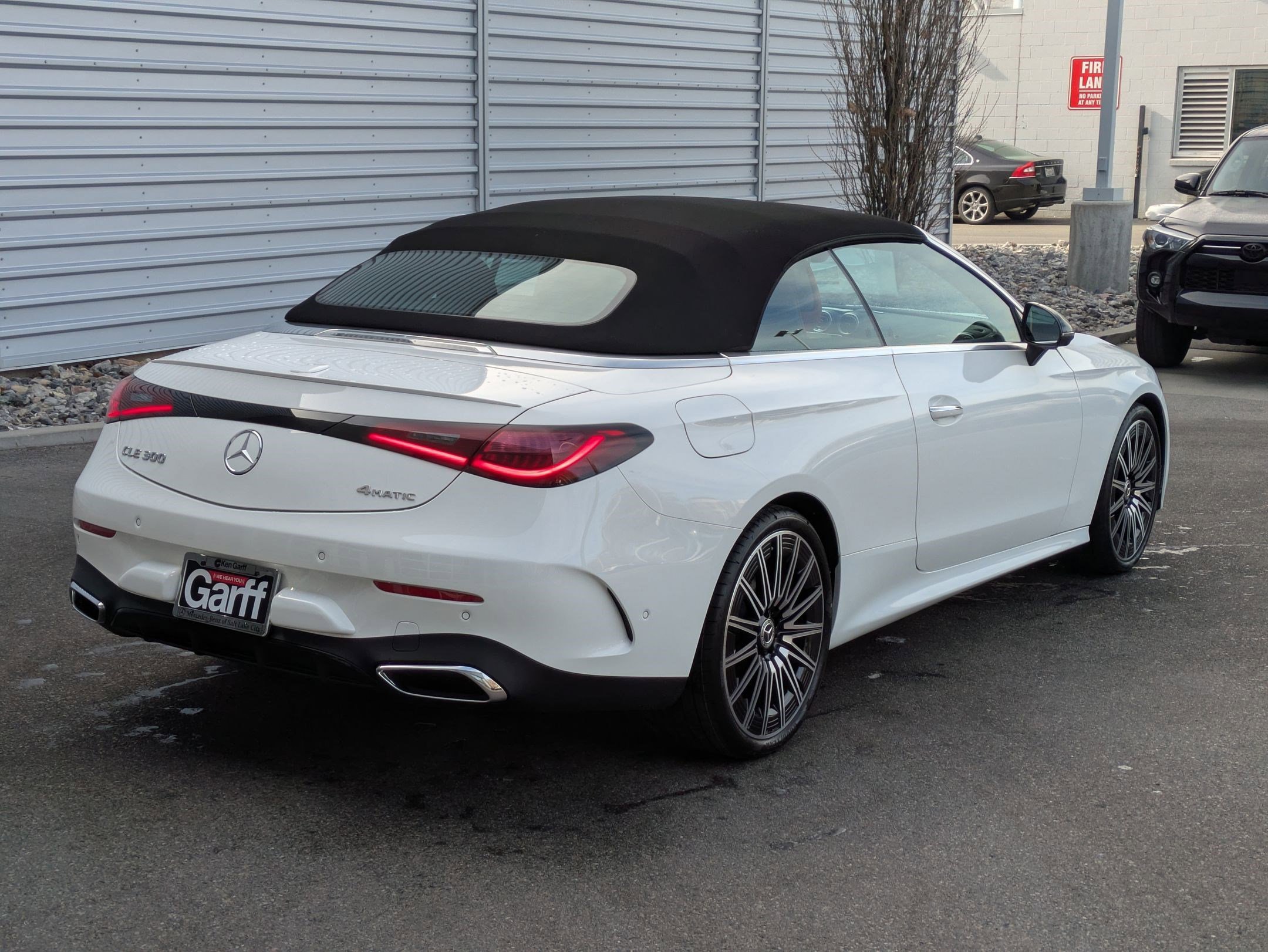 New 2026 Polar White Mercedes-Benz CLE 300 image 3