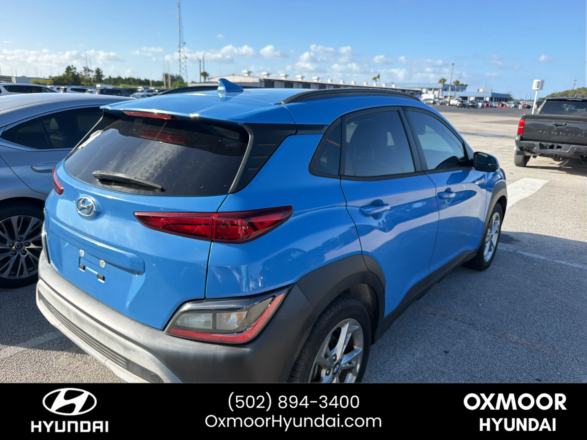 Used 2022 Blue Wave Hyundai SEL image 3