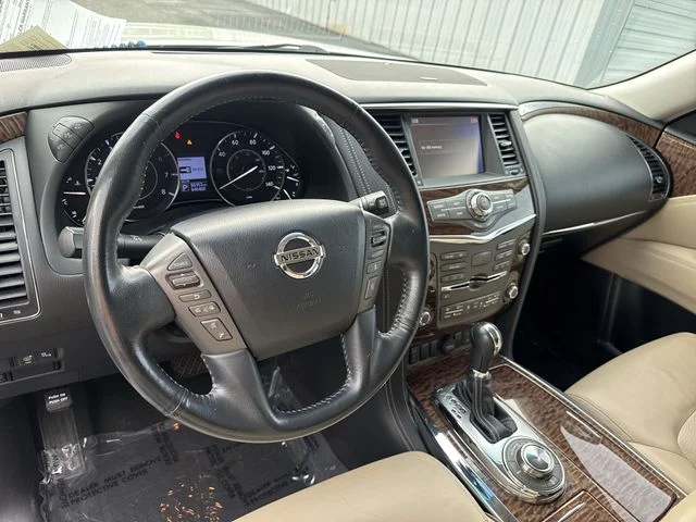 Used 2017 White Nissan SL image 19