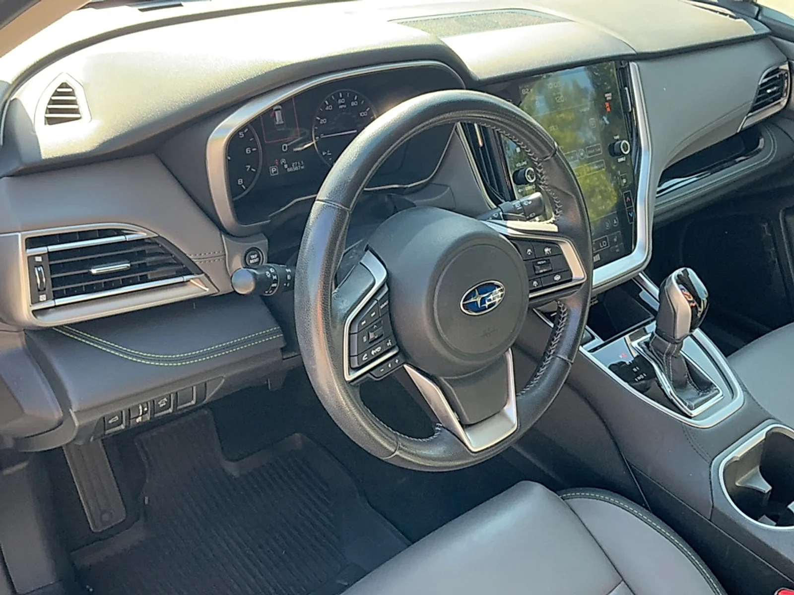 Used 2023 Crystal White Pearl Subaru Onyx Edition image 7