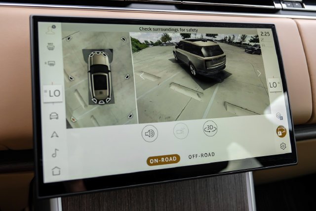 New 2027 Gold Land Rover SE image 29