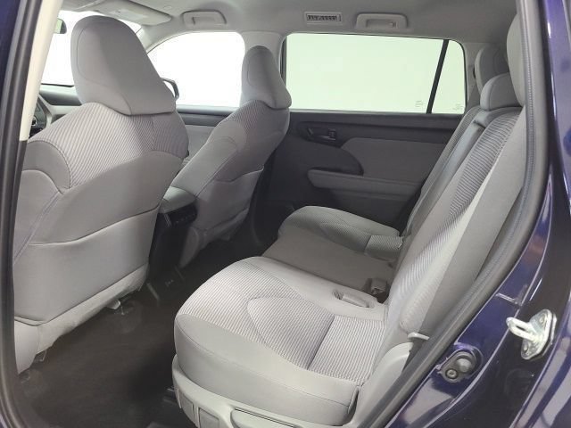 Used 2023 Blueprint Toyota LE image 17