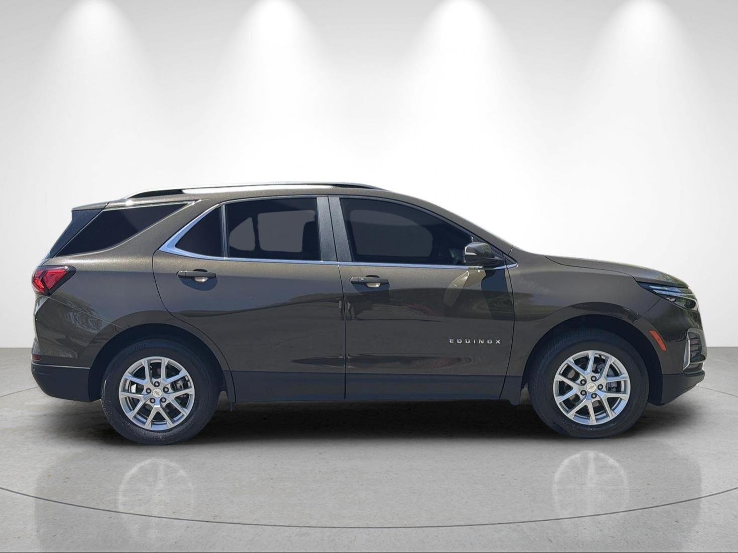 Used 2023 Harvest Bronze Metallic Chevrolet LT image 6