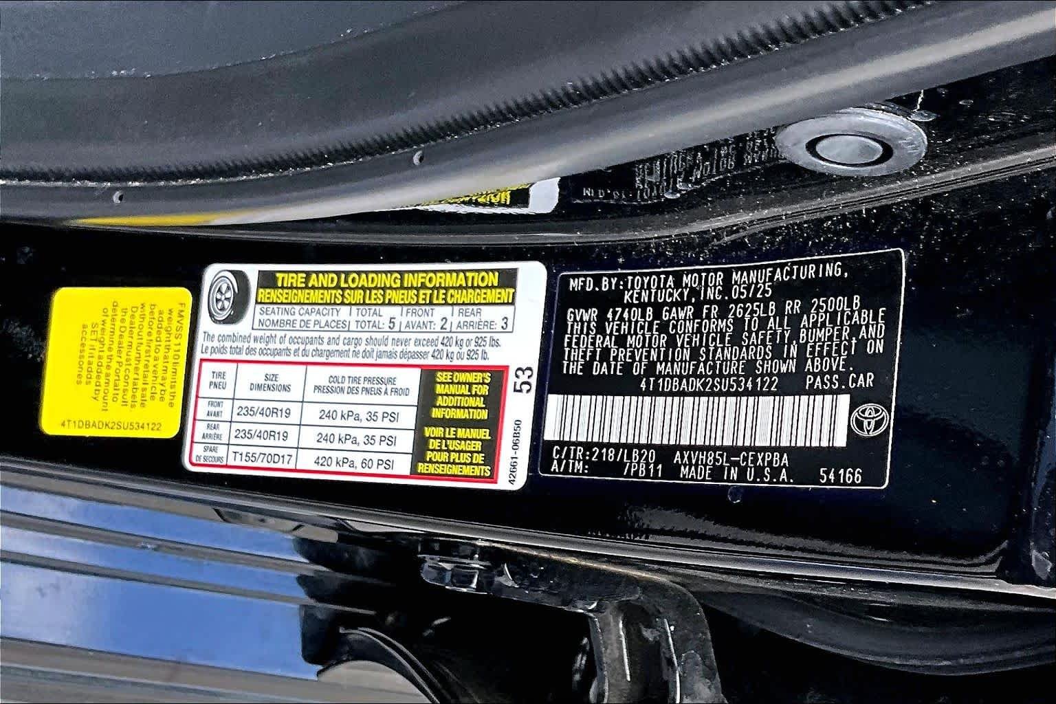 Used 2025 Midnight Black Metallic Toyota XSE image 35