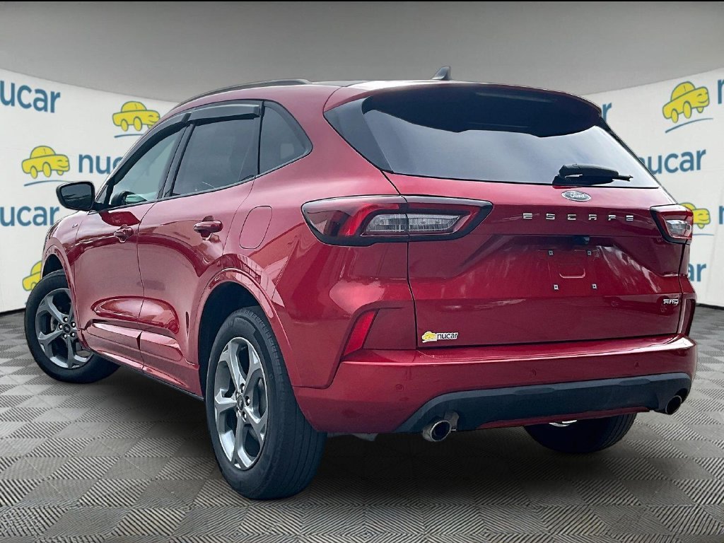 Used 2024 Red Metallic Ford ST-Line image 4