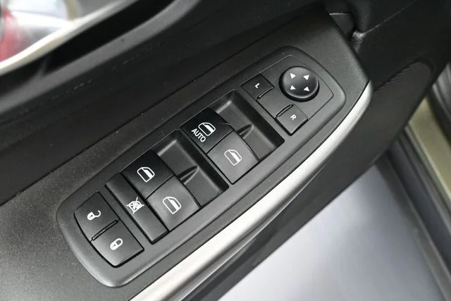 2019 Jeep Cherokee Latitude - Photo 20