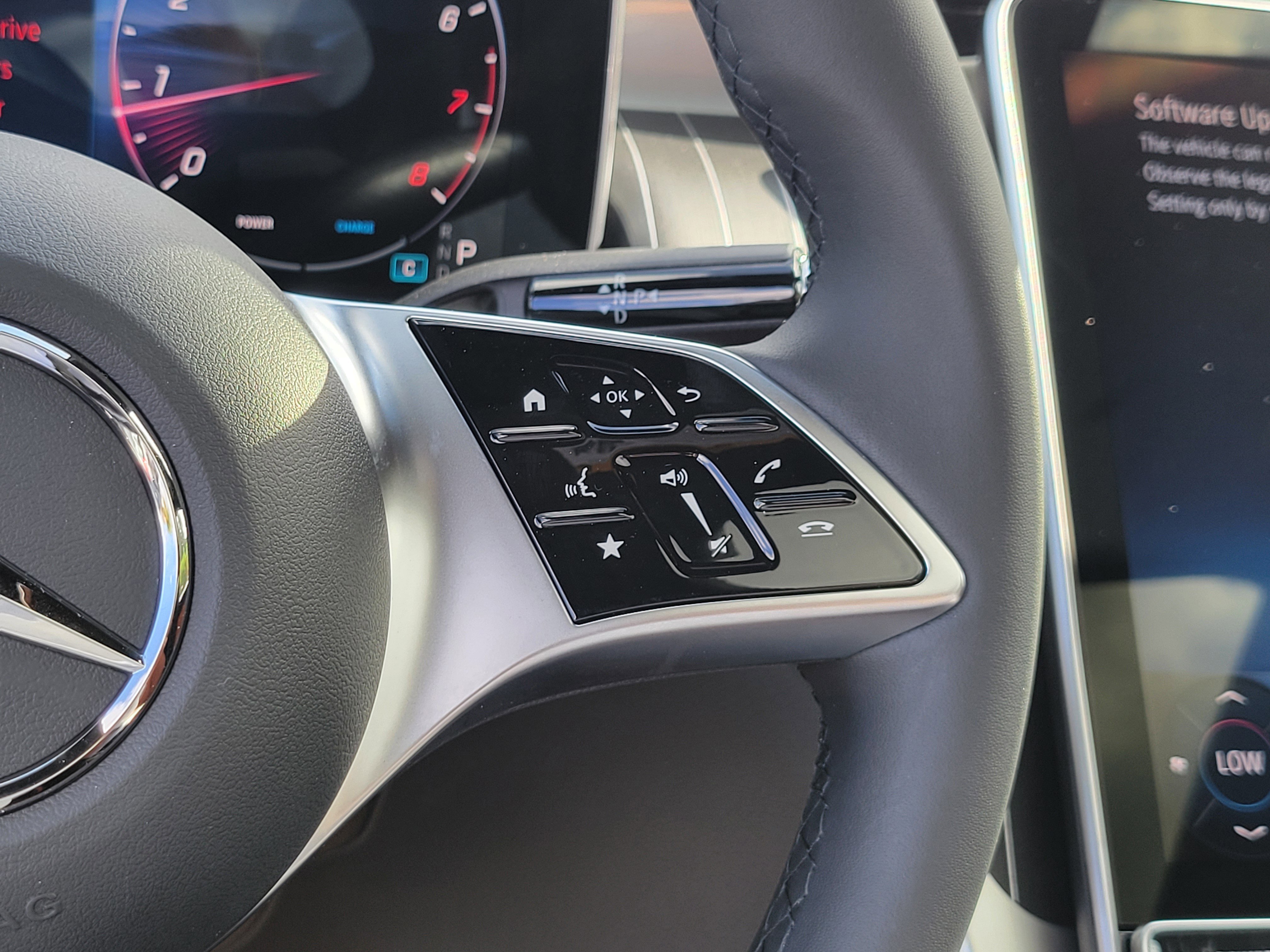 New 2026 Cirrus Silver Metallic Mercedes-Benz GLC 300 image 48